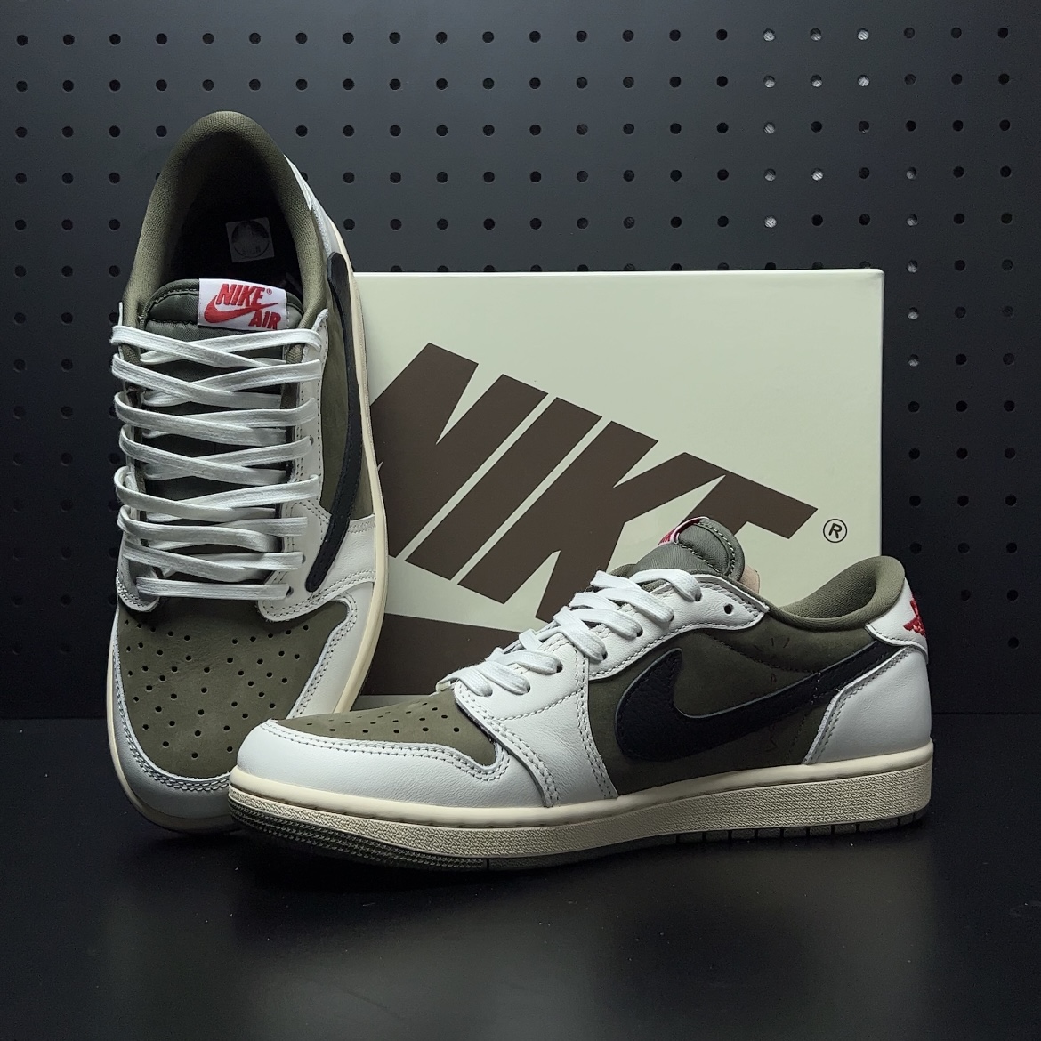 Travis Scott × Nike Air Jordan 1 Low OG SP "Olive"(DM7866-200)