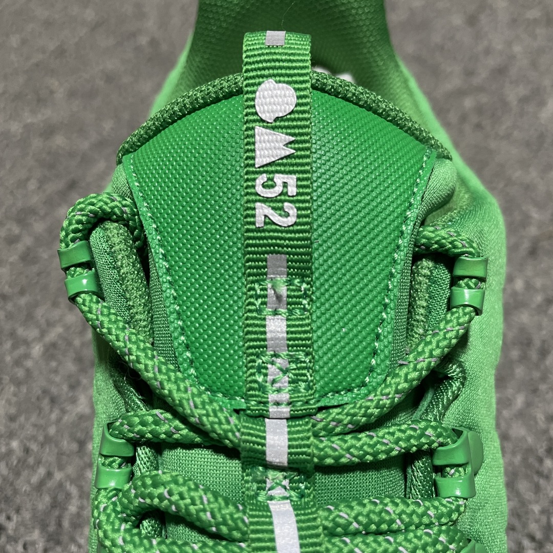 Moncler 1952 x Trailgrip sneakers（H20924M00010M2202833）