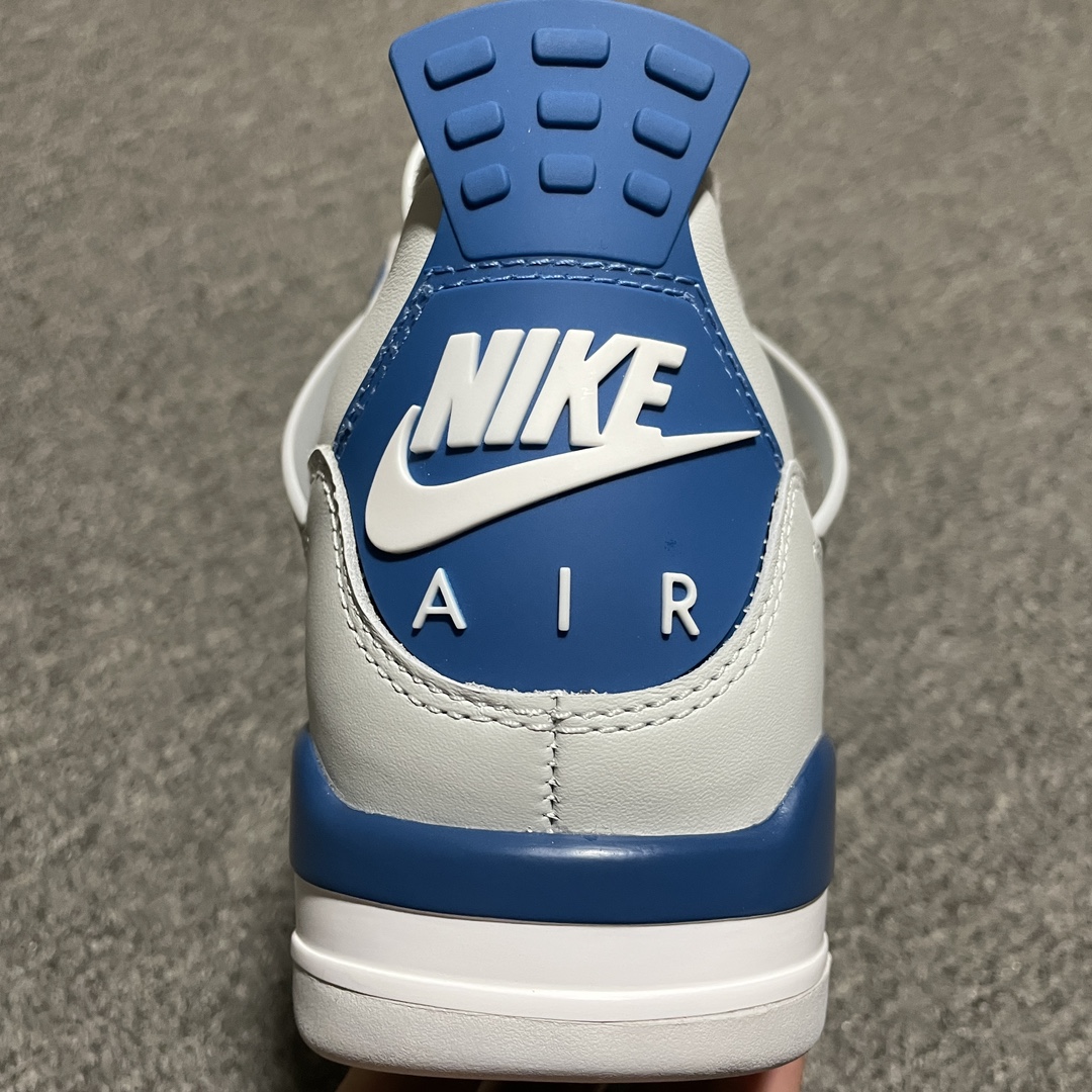 Nike Air Jordan 4 Retro "Military Blue" (2012) (308497-105)