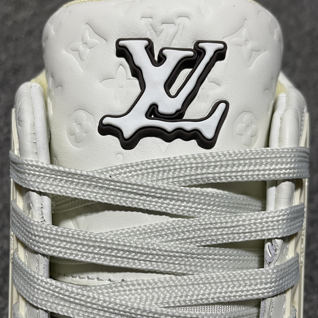 Louis Vuitton Trainer Line Sneakers (1ACR5K )