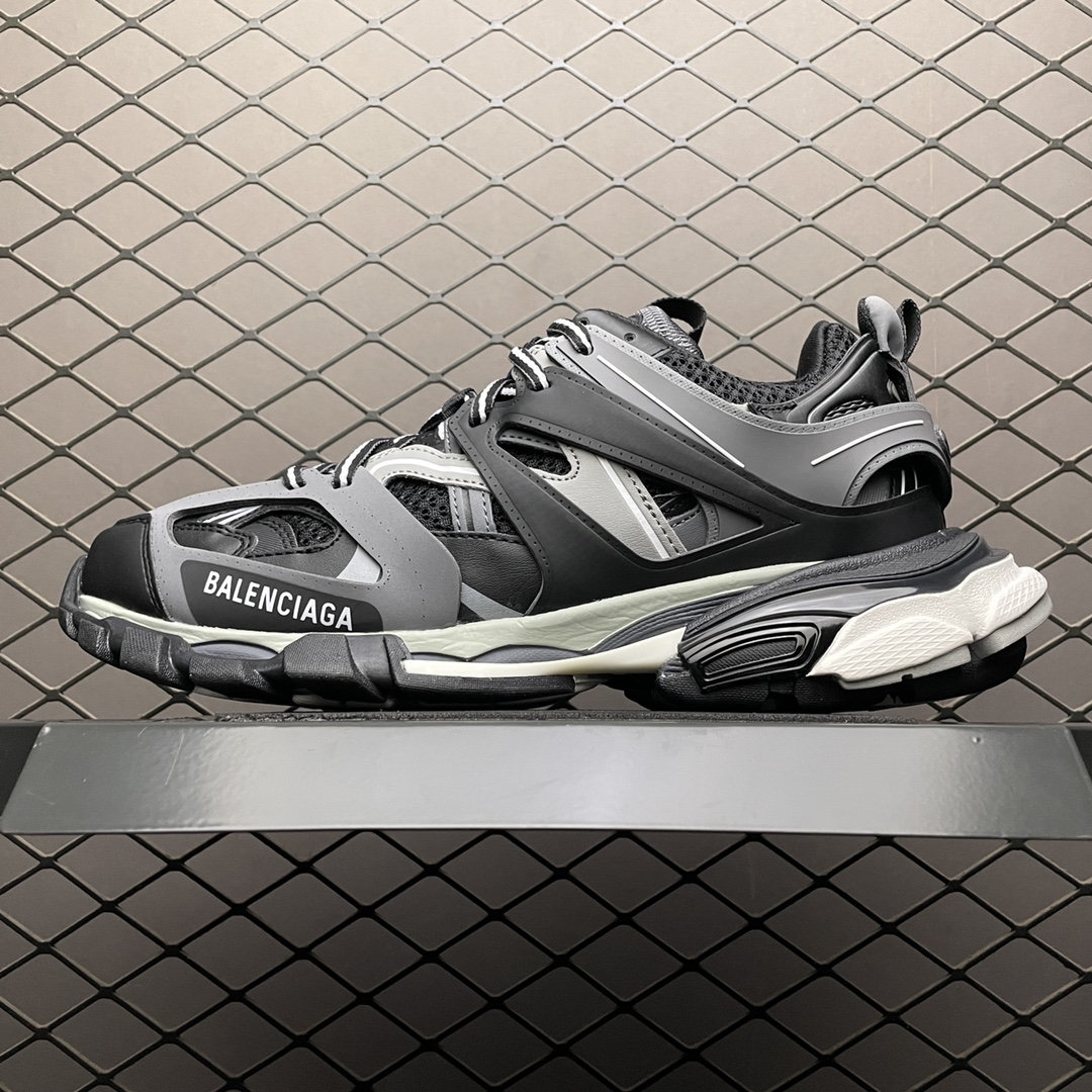 BALENCIAGA Track Piercing Men's Sneakers（542023W3AC21035）