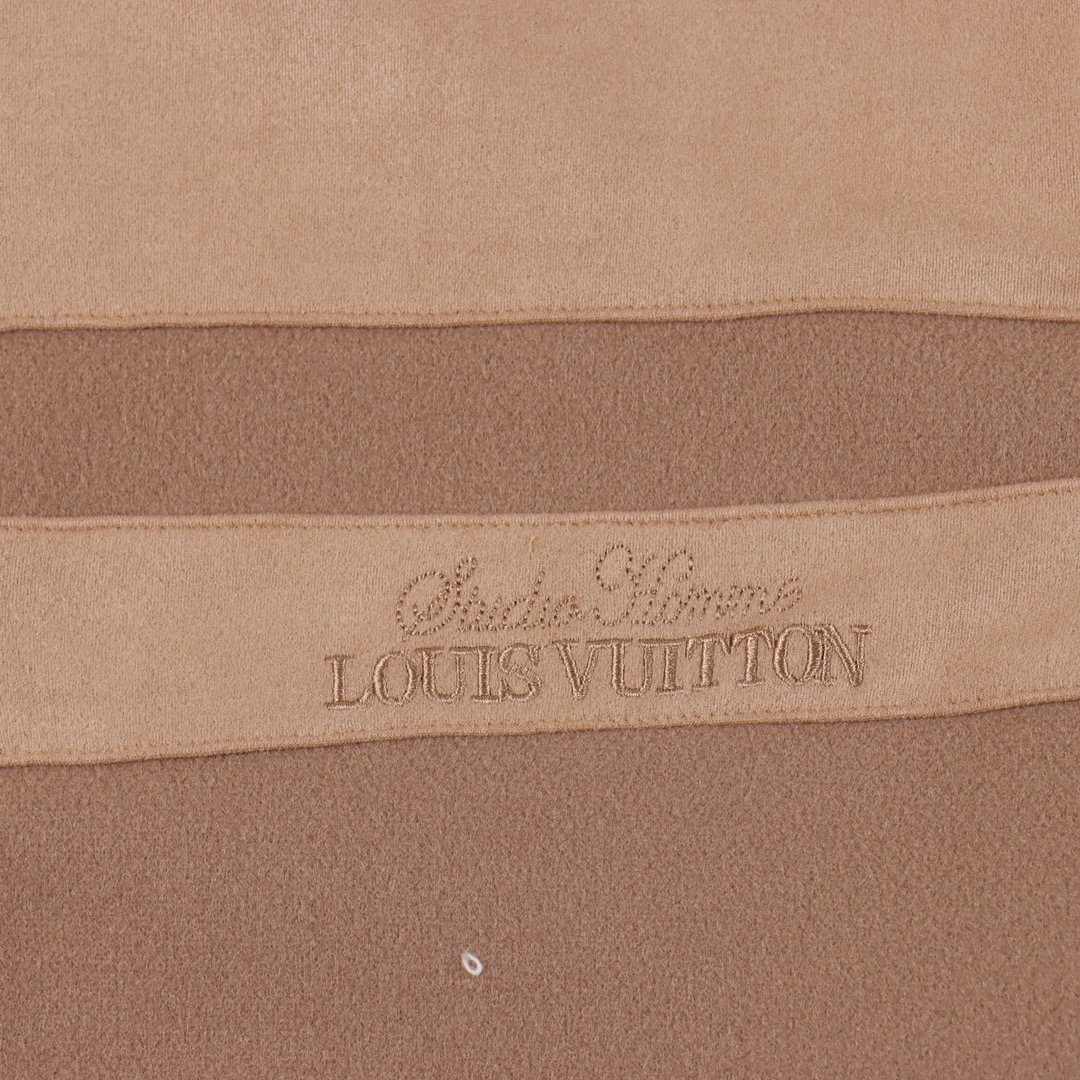 Louis Vuitton leather patchwork jacket（1AAUXG）