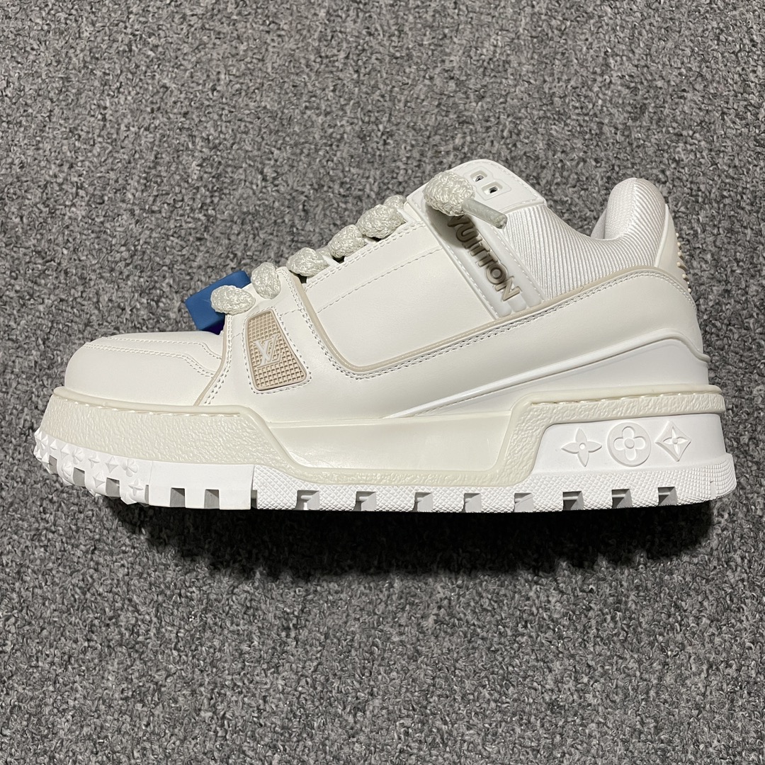 LV Trainer Maxie Line Sneaker "Blanc" （1AB8RK）