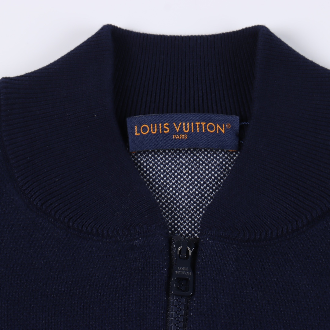 Louis Vuitton LOGO zipper jacket（1AFAM0）