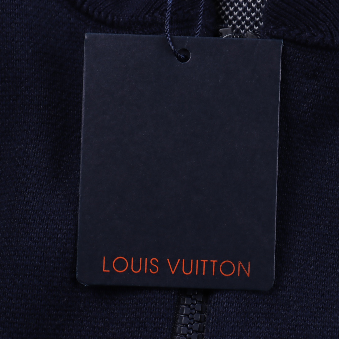 Louis Vuitton LOGO zipper jacket（1AFAM0）