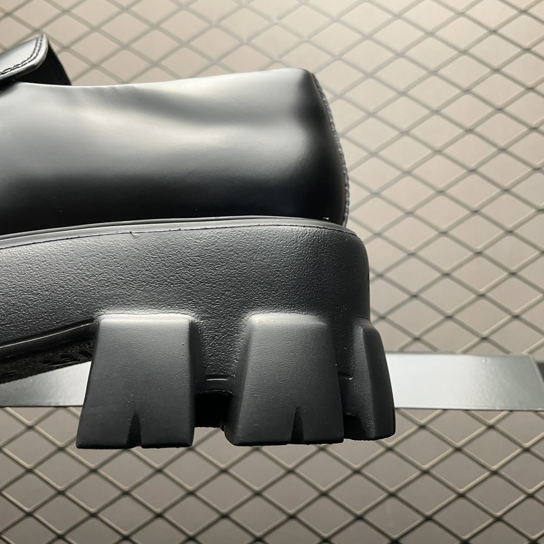 PRADA Monolith loafers（1D649M_B4L_F0002_F_B055）
