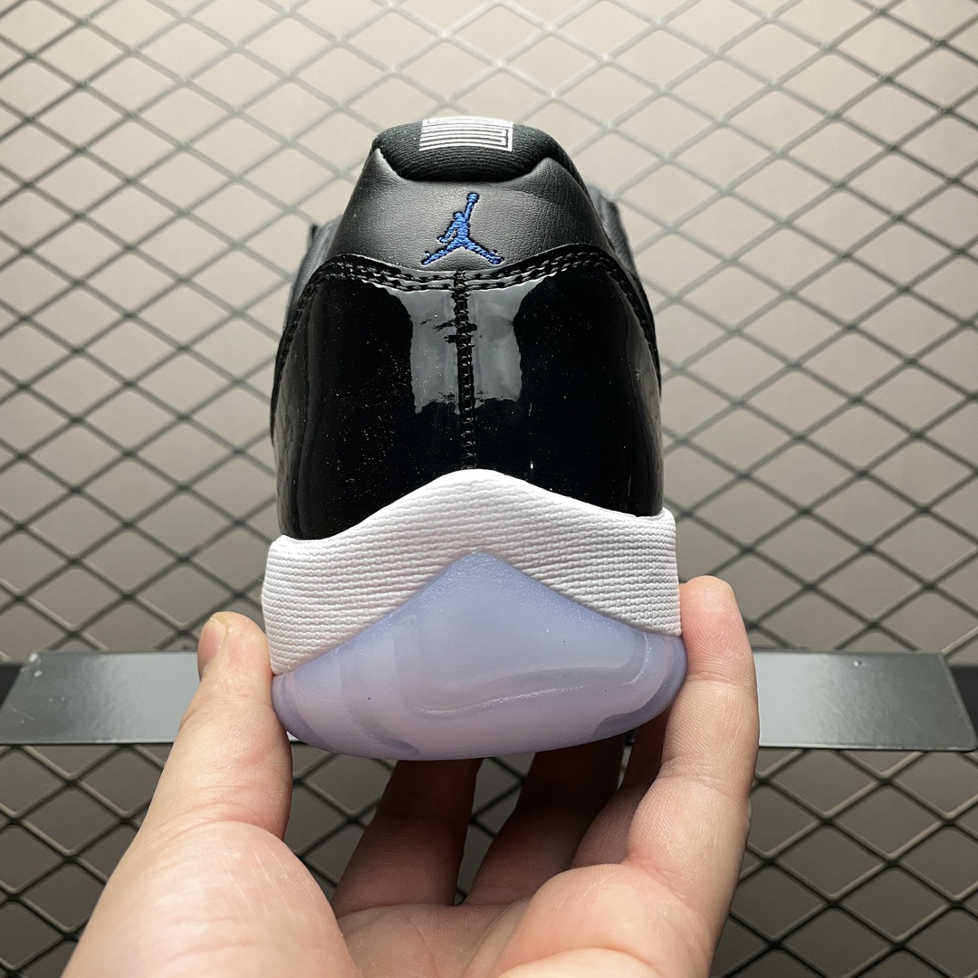 Nike Air Jordan 11 Retro Low "Space Jam"（FV5104-004）