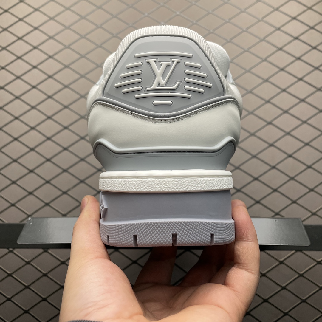 Louis Vuitton Trainer Maxi Line Sneakers LV(1ACRJV)