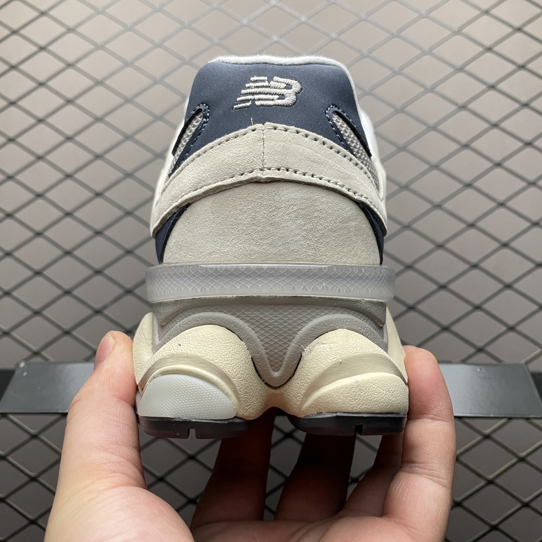 New Balance 9060  (U9060EEB )