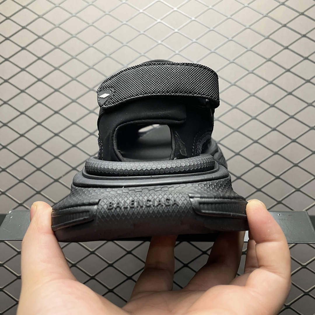 Balenciaga Black men's 3XL sandals（786959W3XLT1000）
