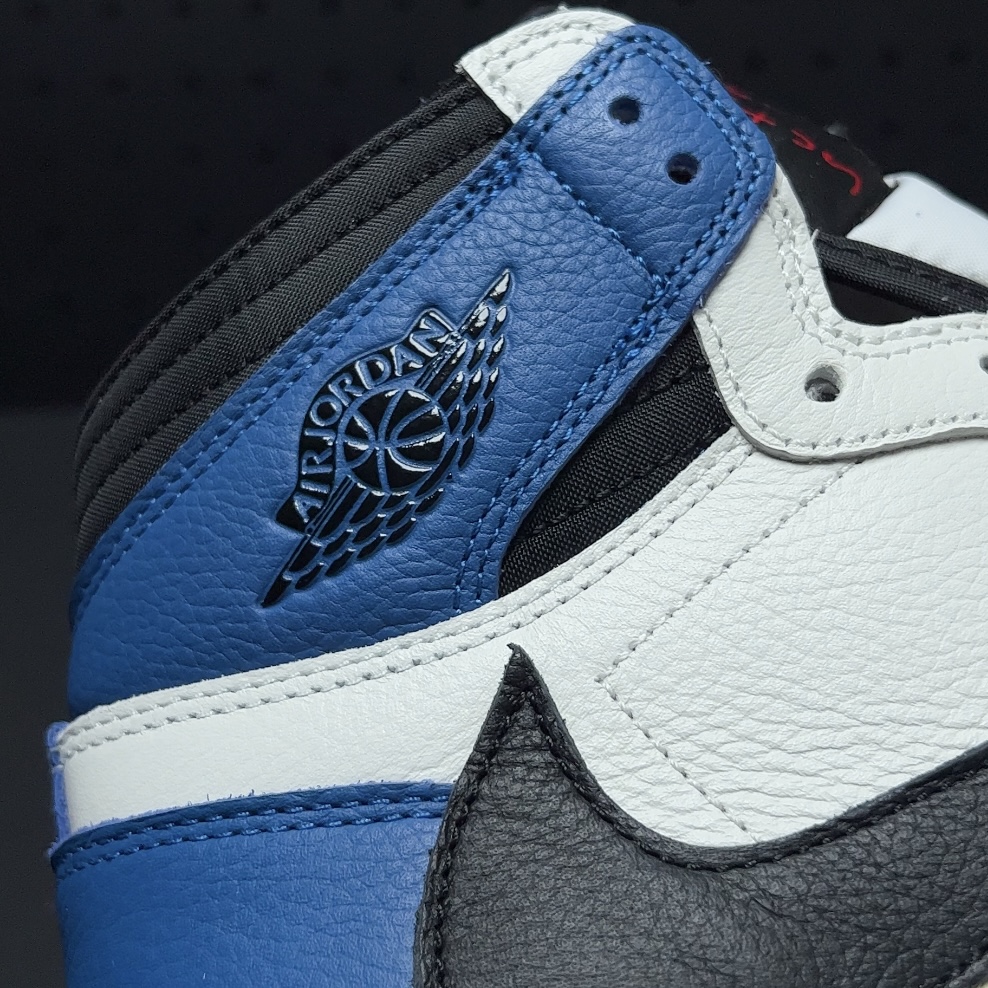 Travis Scott × Fragment × Nike Air Jordan 1 Retro High OG SP "Military Blue"  (DH3227-105)