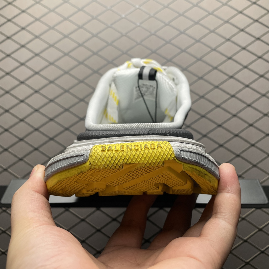 BALENCIAGA 3XL Mule（742682W3XLM9127）