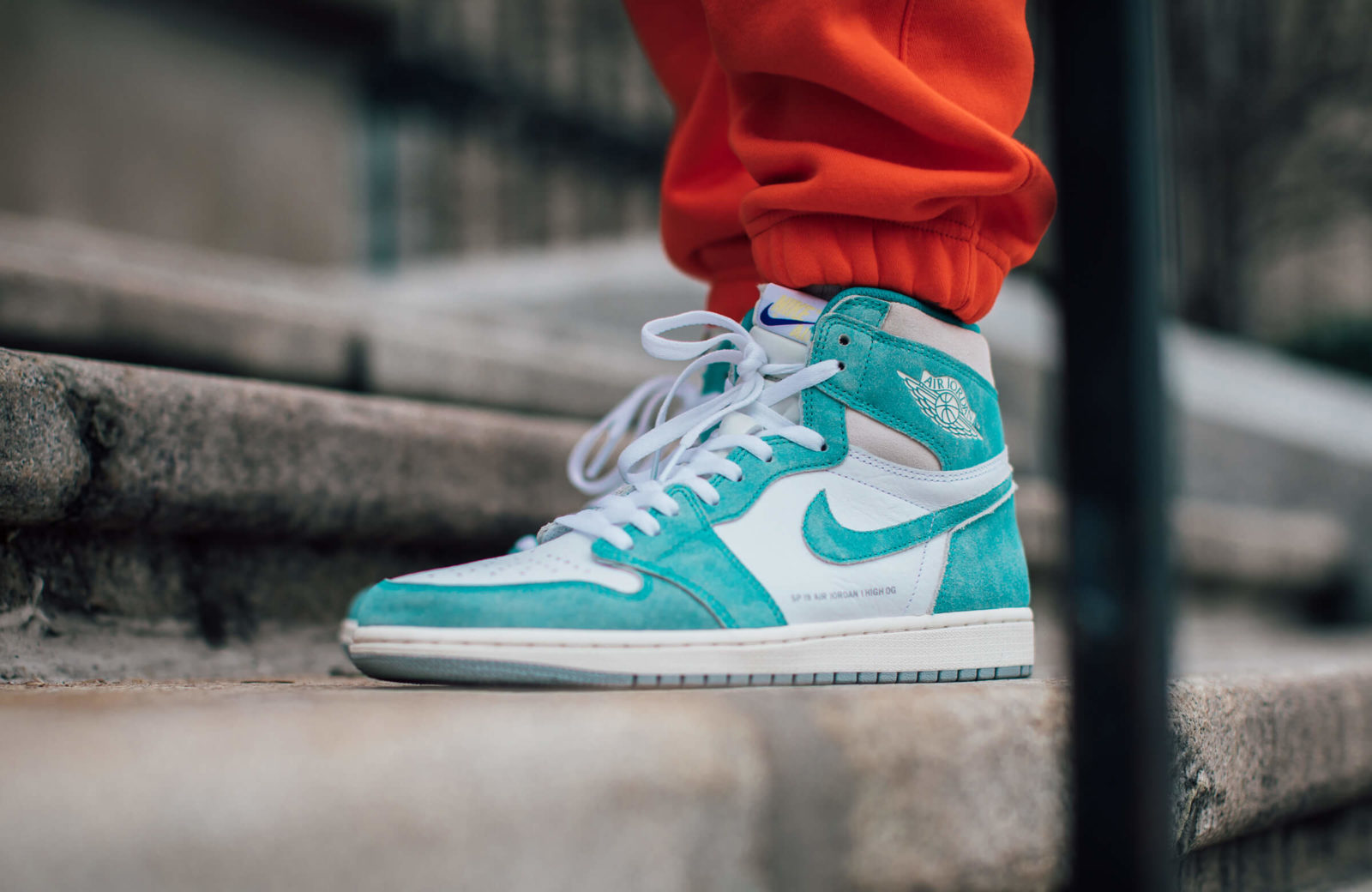 NIKE AIR JORDAN 1 RETRO HIGH OG TURBO GREEN（555088-311）