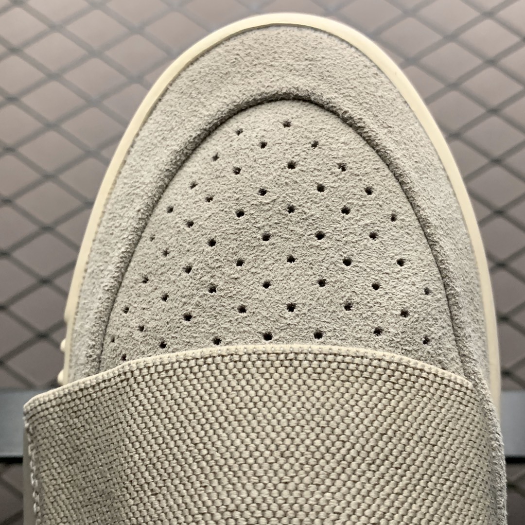 adidas YEEZY Boost 750 OG "Light Brown"（B35309）