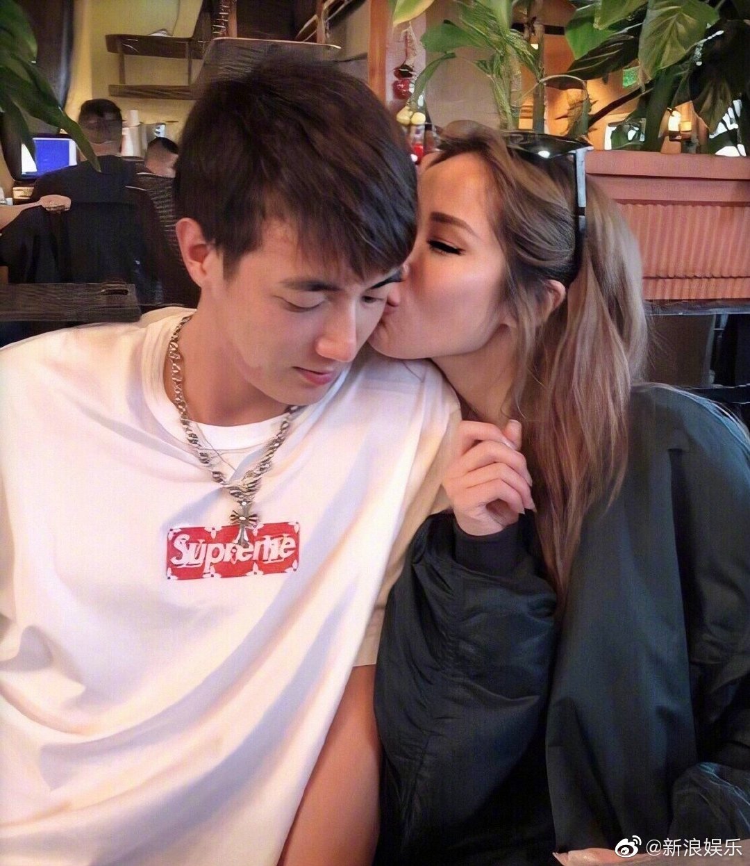 CHROME HEARTS Cross Necklace（CHROME HEARTS 254）