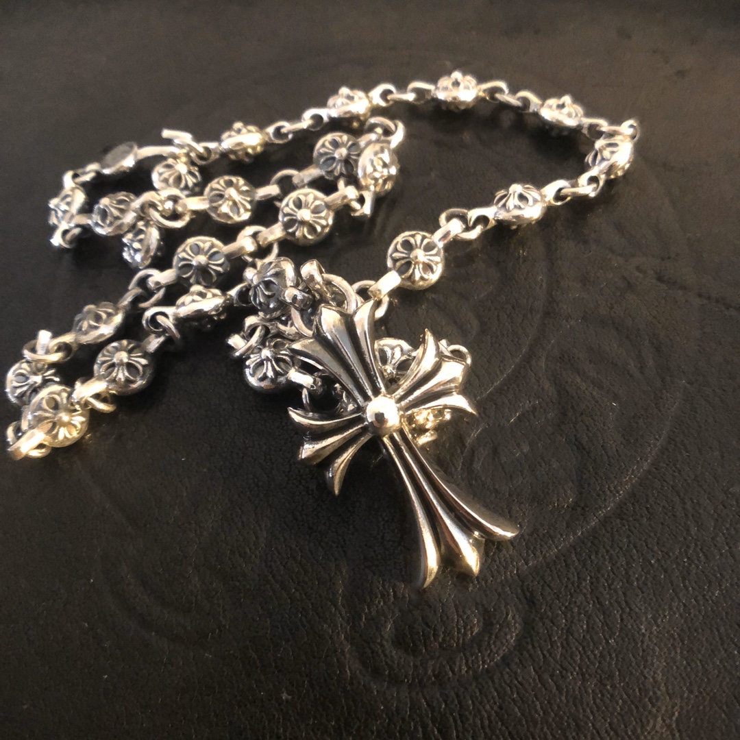 CHROME HEARTS Cross Necklace（CHROME HEARTS 254）