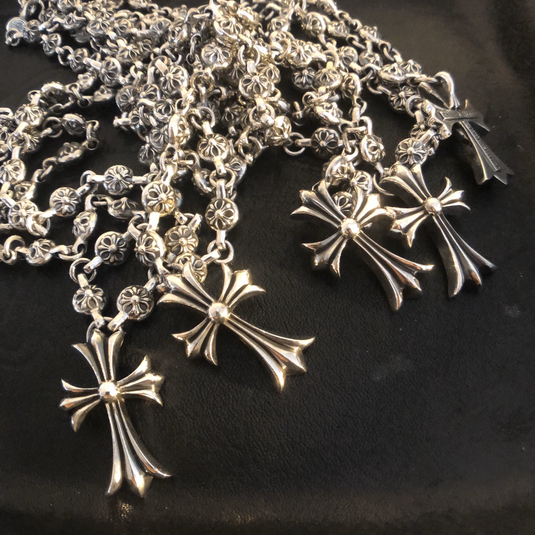 CHROME HEARTS Cross Necklace（CHROME HEARTS 254）