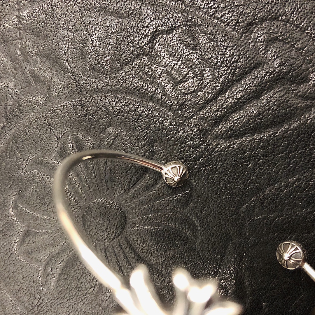 CHROME HEARTS Cross Bracelet（CHROME HEARTS 227）