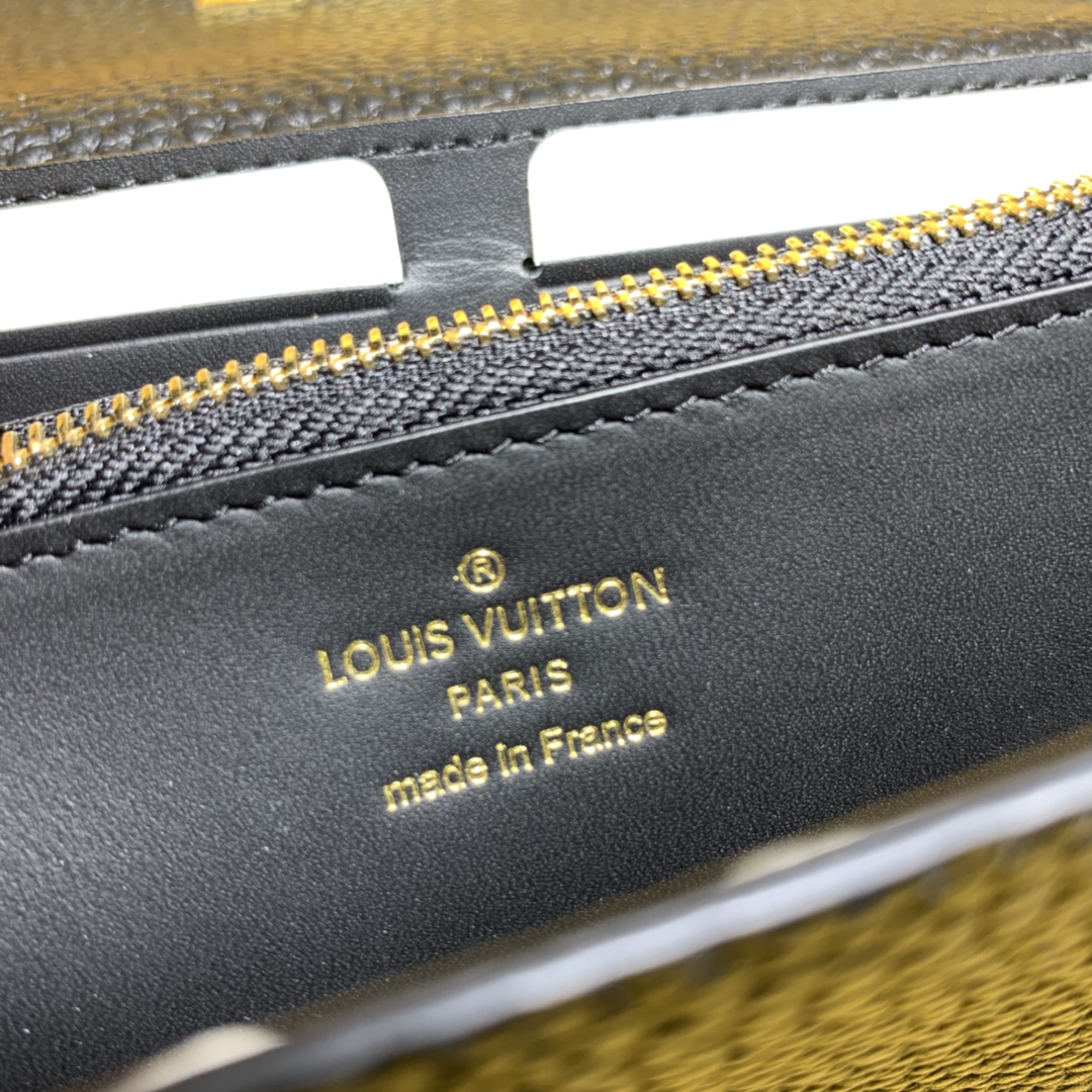 LOUIS VUITTON Capucines Portefeuille  (M64551）