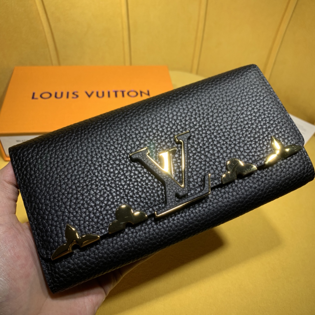 LOUIS VUITTON Capucines Portefeuille  (M64551）