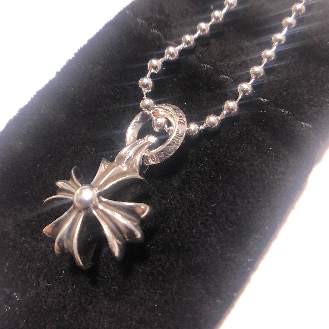 Chrome Hearts Short Cross Necklace（CHROME HEARTS 333）