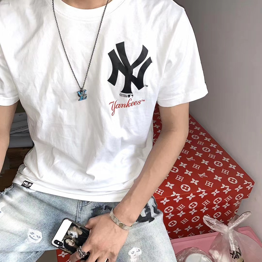 LOUIS VUITTON Necklace Pendant LV Initial Turquoise Metal （M68904）