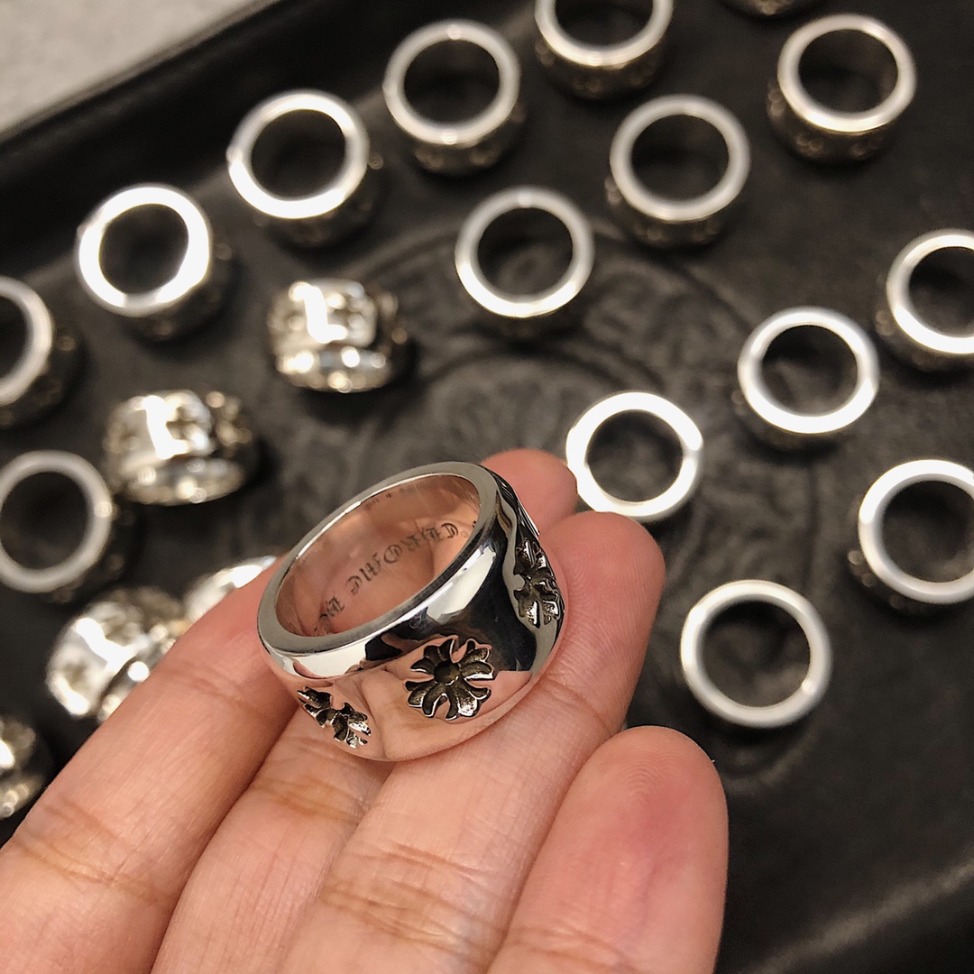 CHROME HEARTS Cross Flower Ring（CHROME HEARTS 257）