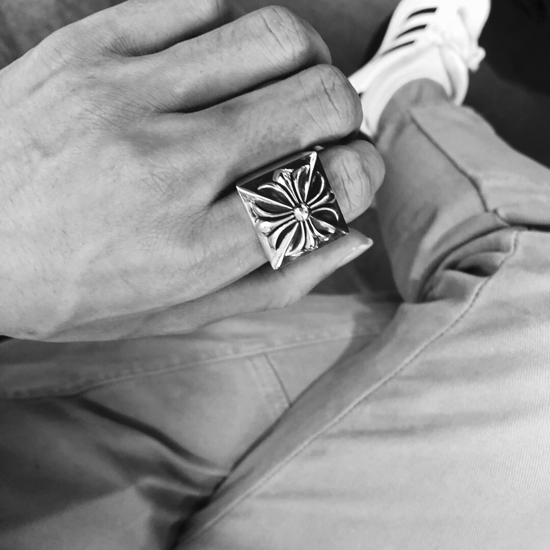 CHROME HEARTS Watcher Wide Ring（CHROME HEARTS 287）