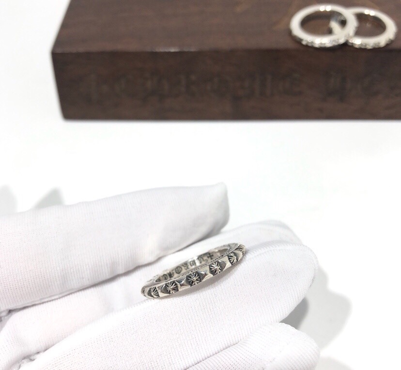 CHROME HEARTS Cross Rivet Bar Ring（CHROME HEARTS 284）