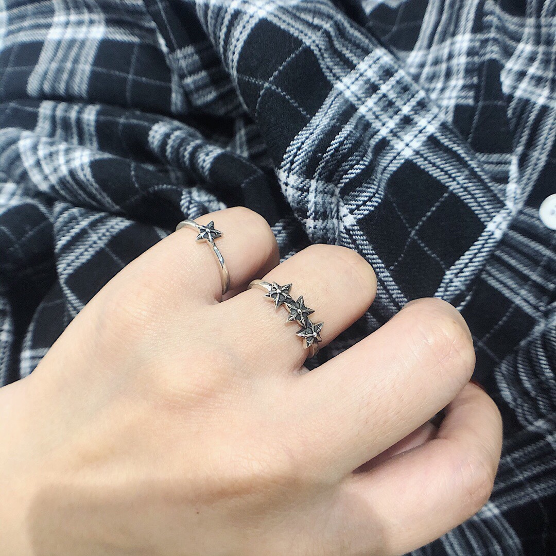 CHROME HEARTS Single Five-pointed Star Ring（CHROME HEARTS 270）