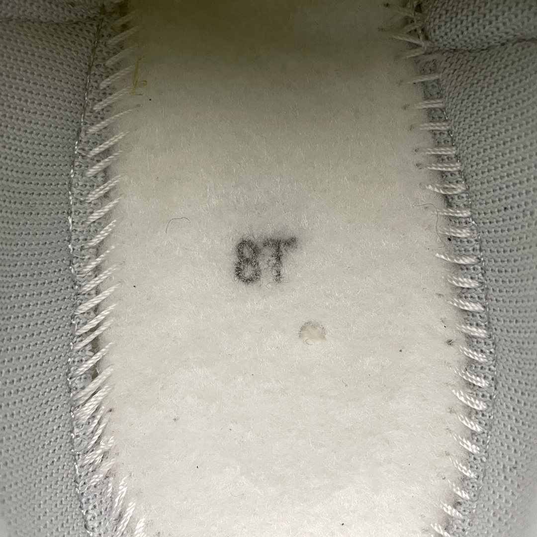 sacai × Nike Vapor Waffle "Royal Fuchsia"（CV1363-100）