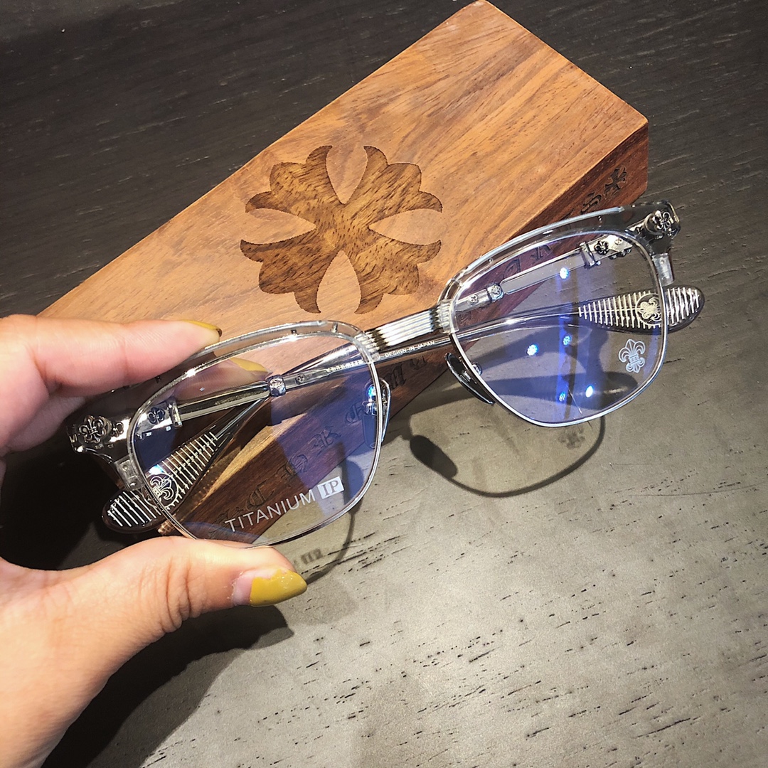 Chrome Hearts Glasses (CHROME HEARTS 370)