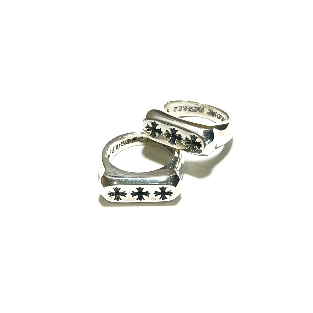 CHROME HEARTS Three Cross Flower Ring（CHROME HEARTS 282）