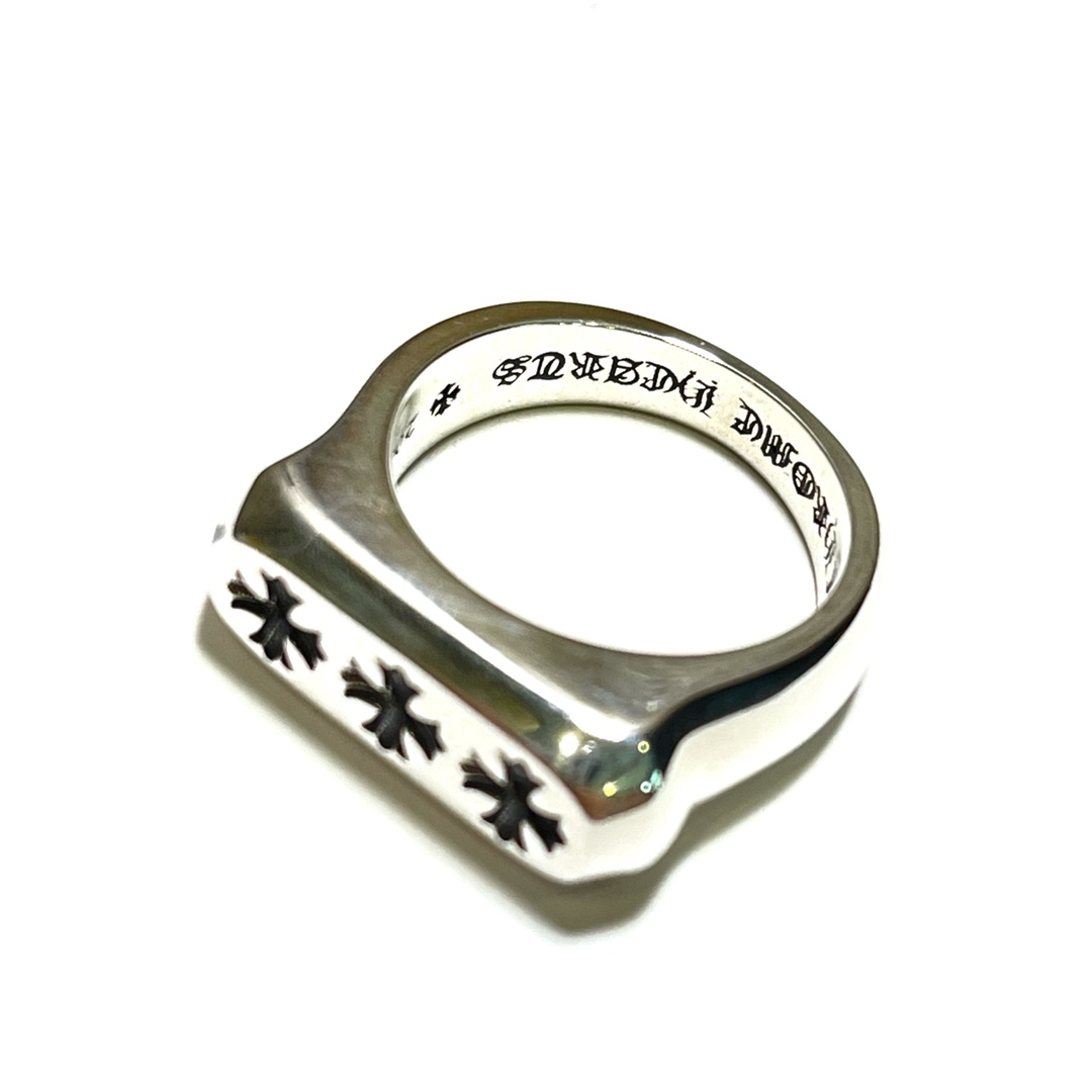 CHROME HEARTS Three Cross Flower Ring（CHROME HEARTS 282）