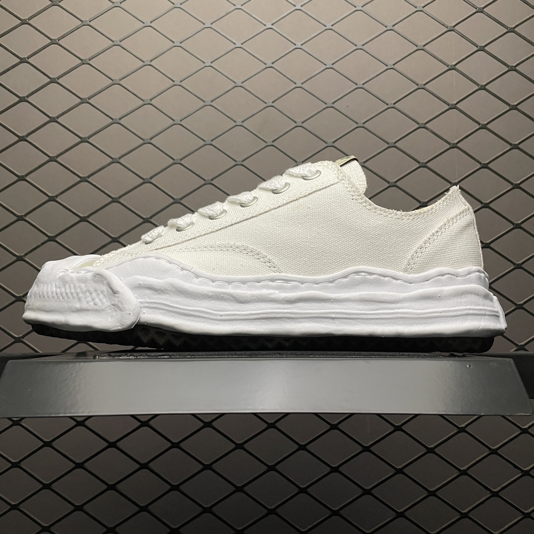 Maison MIHARA YASUHIRO HANK OG Sole Canvas Low-top Sneaker "White" (A05FW702-WHITE)
