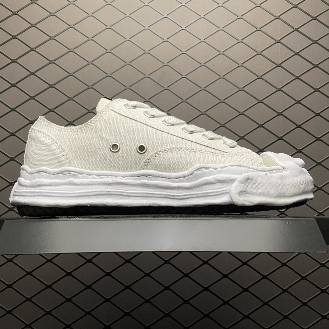 Maison MIHARA YASUHIRO HANK OG Sole Canvas Low-top Sneaker "White" (A05FW702-WHITE)