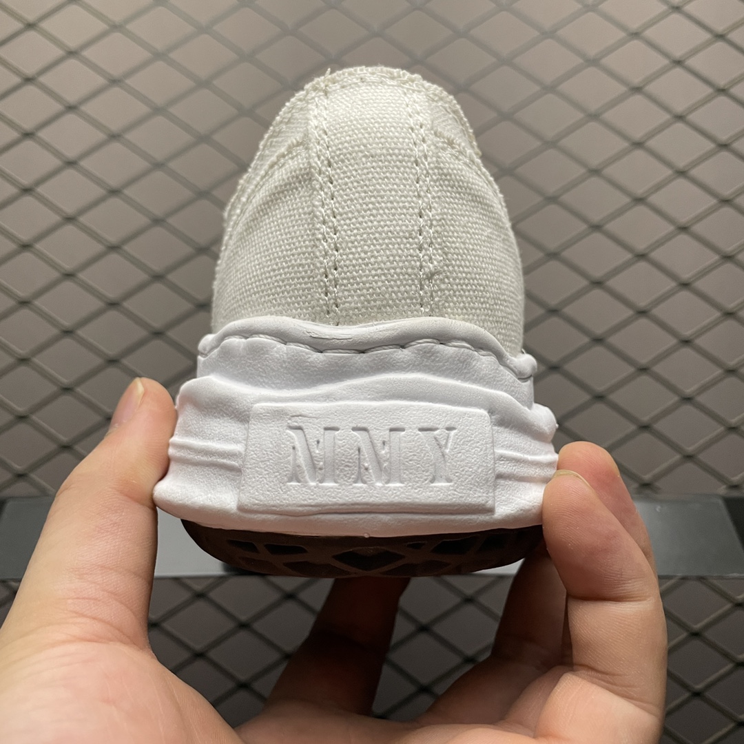 Maison MIHARA YASUHIRO HANK OG Sole Canvas Low-top Sneaker "White" (A05FW702-WHITE)