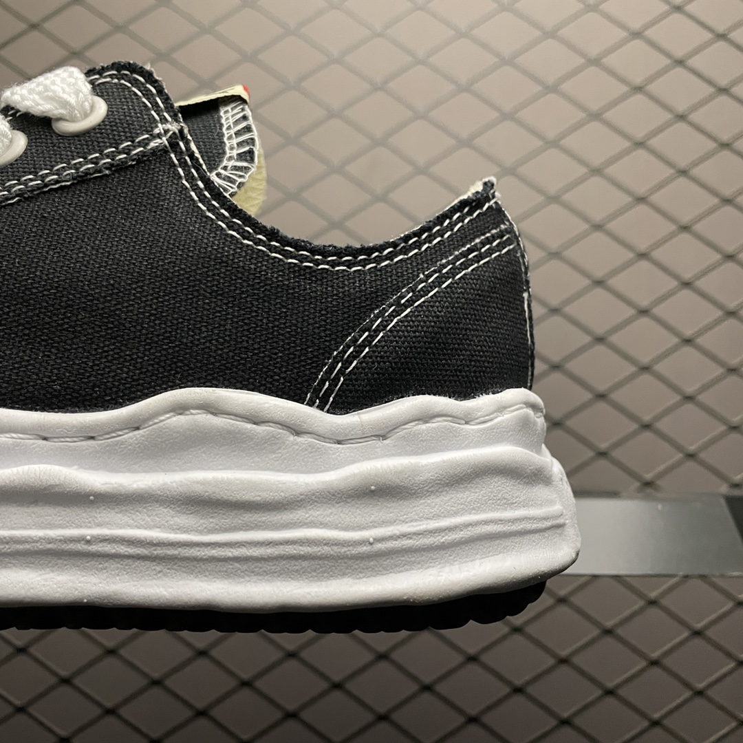 Maison MIHARA YASUHIRO HANK OG Sole Canvas Low-top Sneaker "Black" (A05FW702)