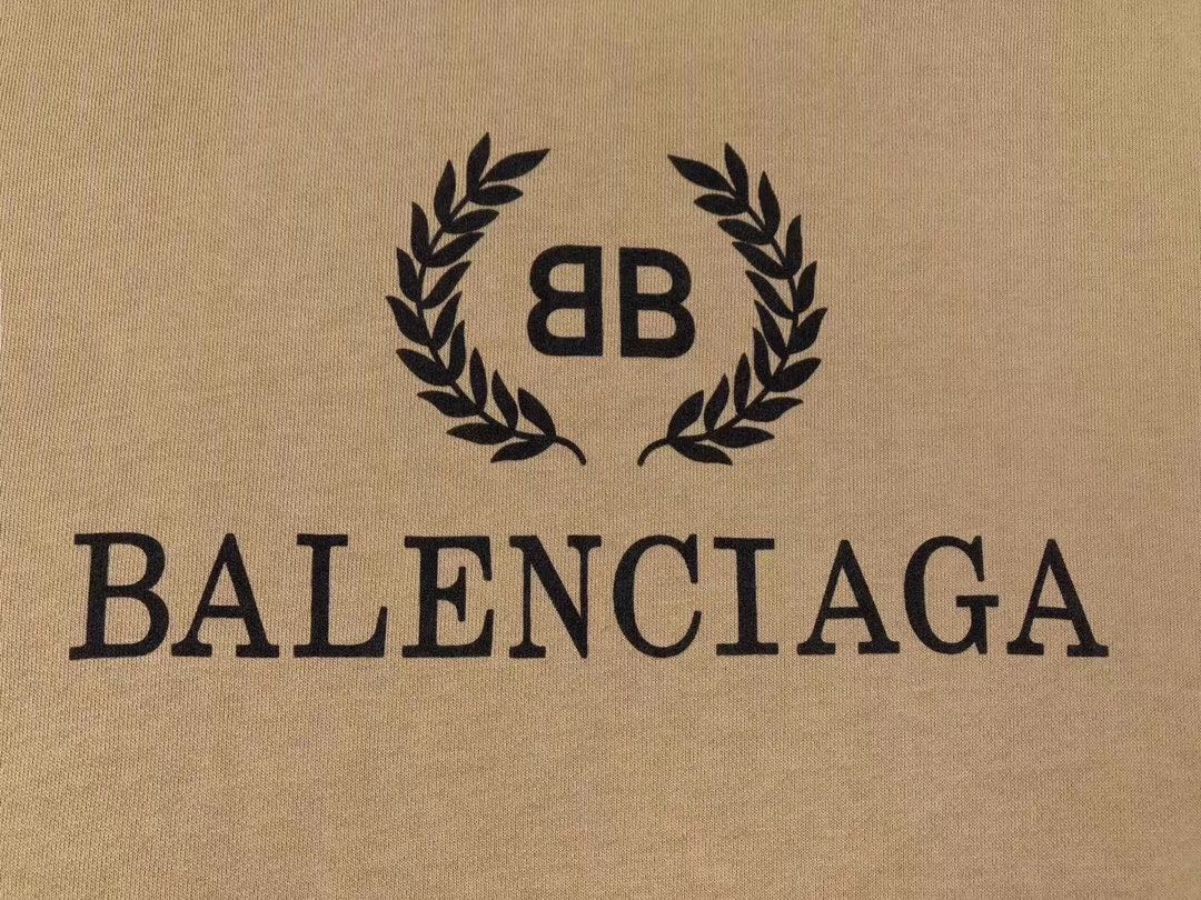 Balenciaga Men's White Logo Wreath Hoodie（547765TCV311300）