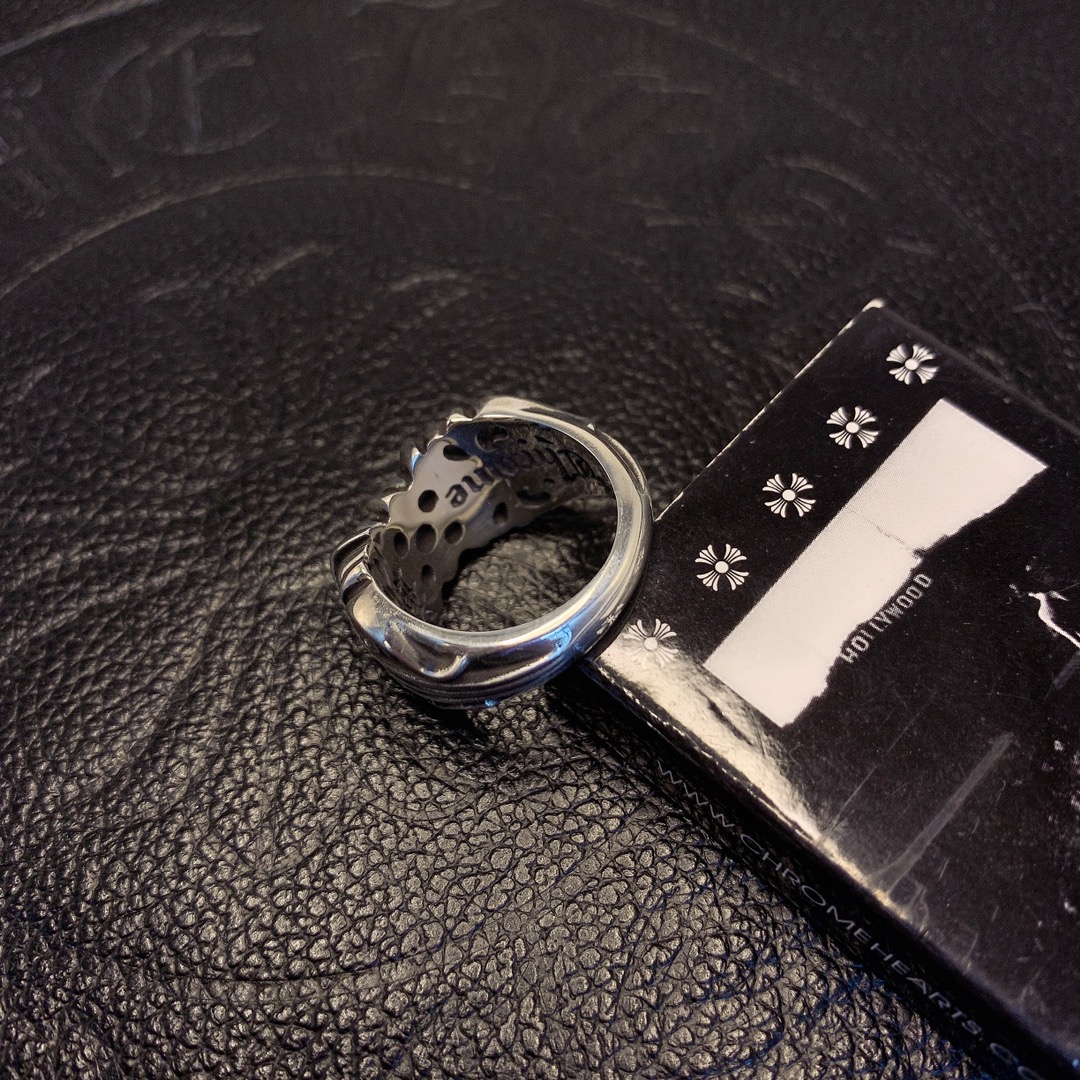 Chrome hearts k&T ring（CHROME HEARTS 299）