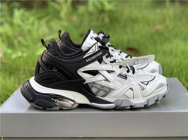 Balenciaga Track.2 Black White 568614W2GN31090 - https://www.cosyzone.ru