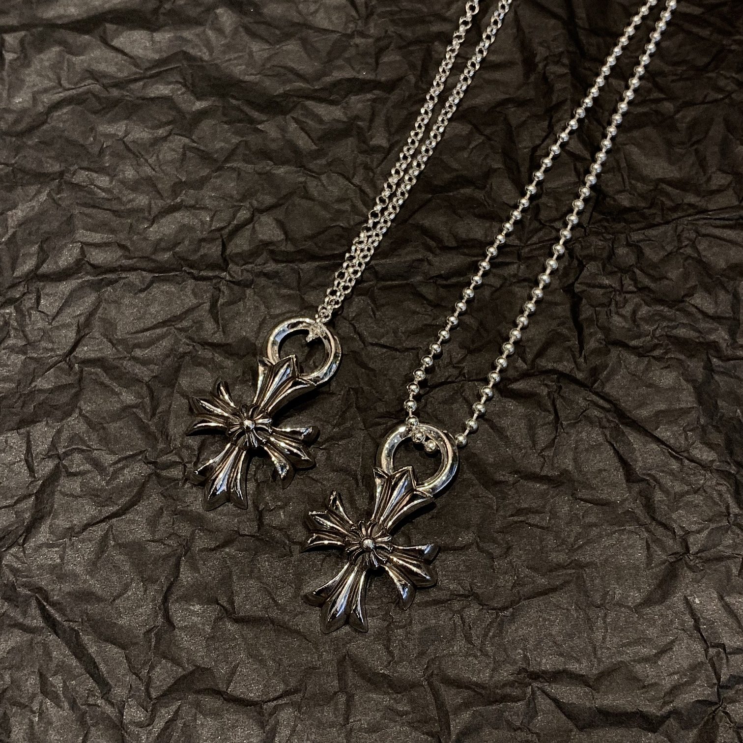 CHROME HEARTS Double Cross Flower Necklace（CHROME HEARTS 255）