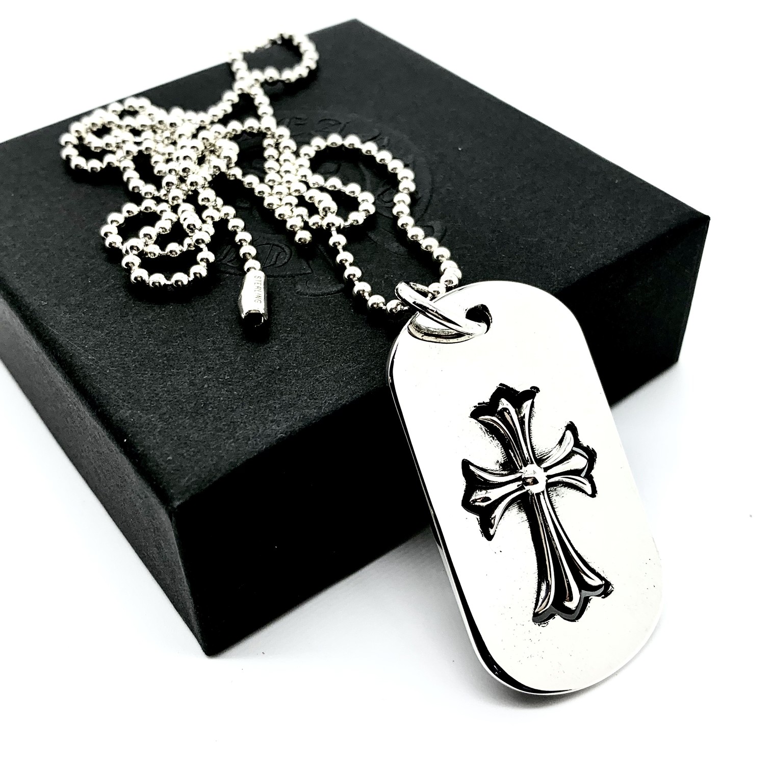 Chrome Hearts Embossed Cross Military Plate（CHROME HEARTS 324）