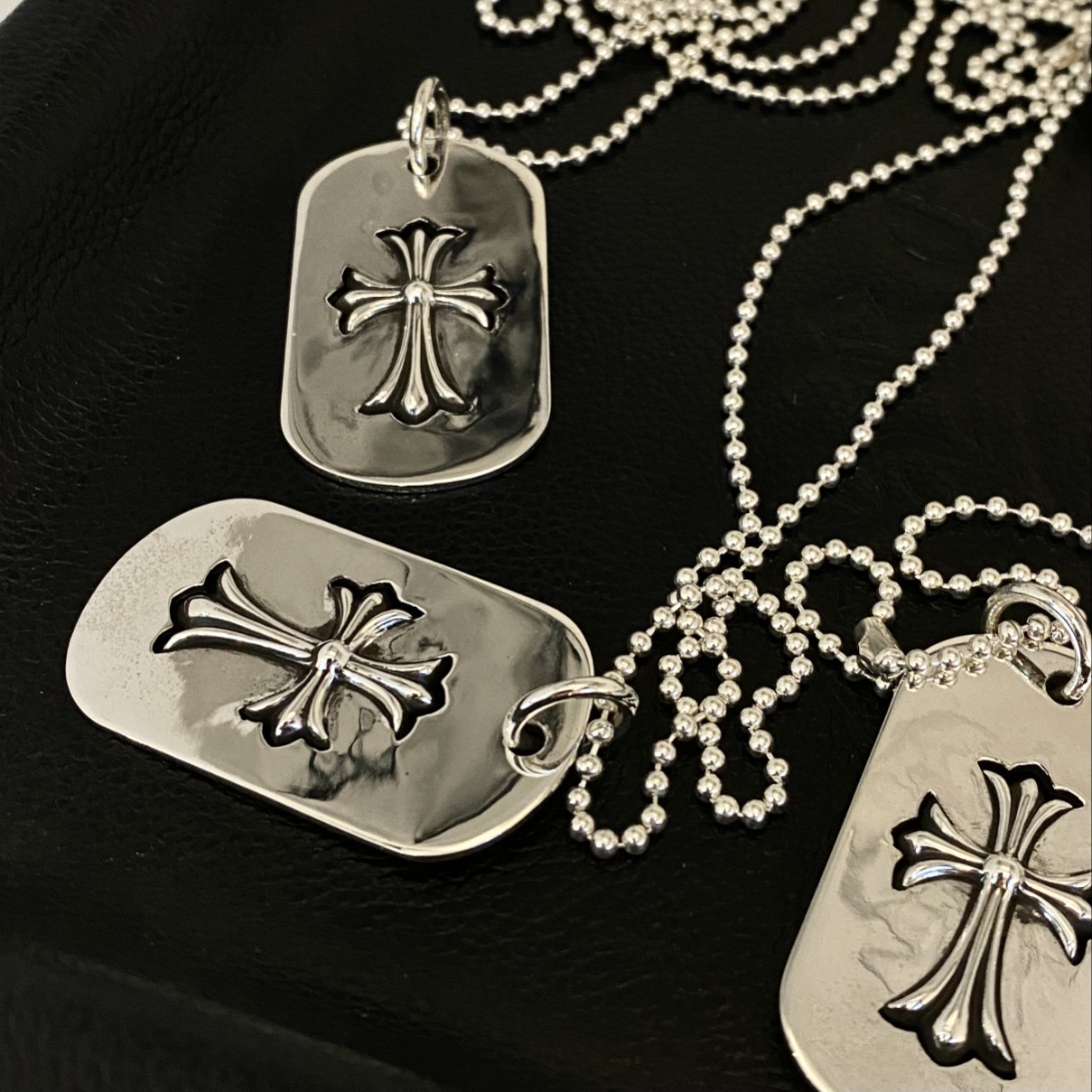 Chrome Hearts Embossed Cross Military Plate（CHROME HEARTS 324）