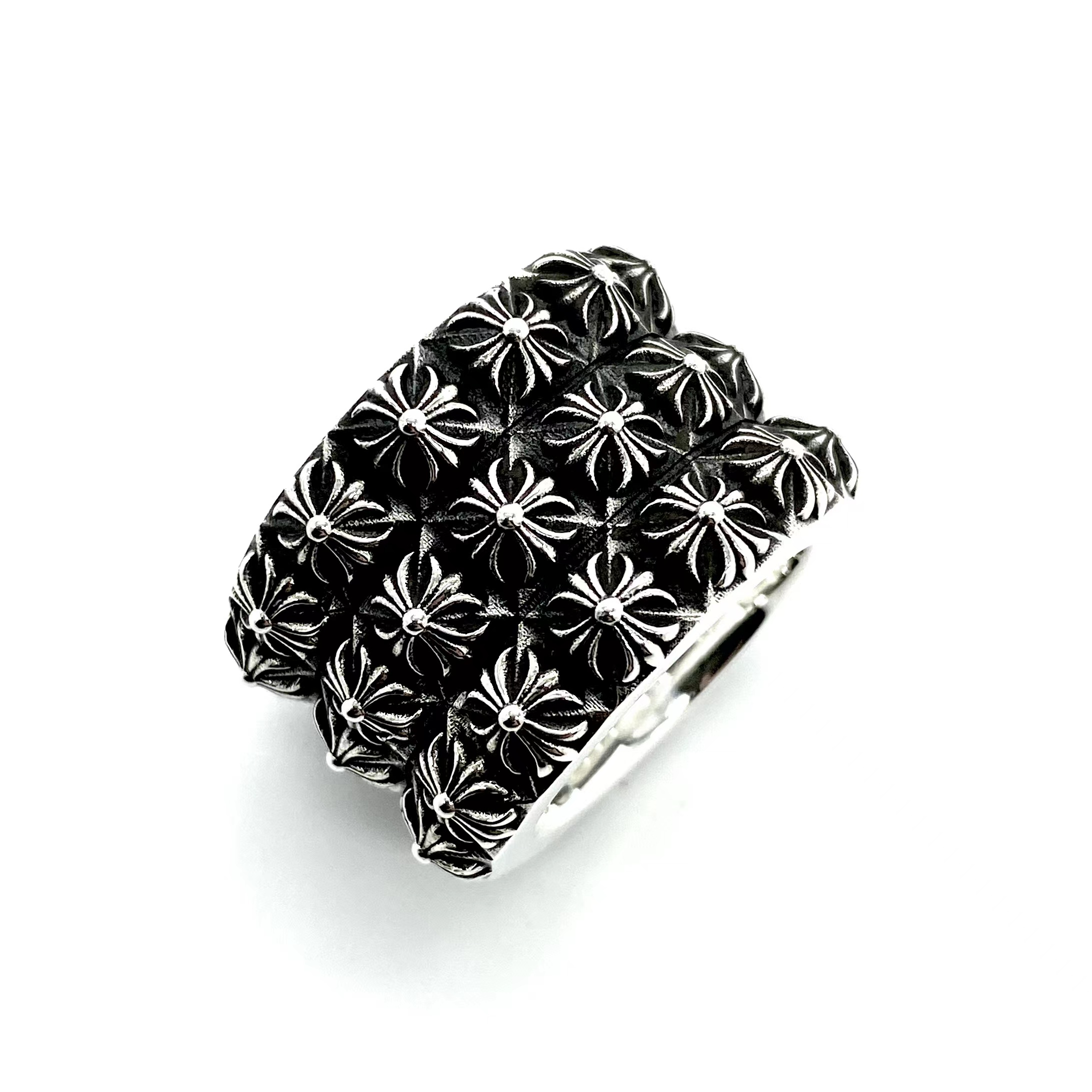 CHROME HEARTS Three-layer cross flower ring（CHROME HEARTS 279）