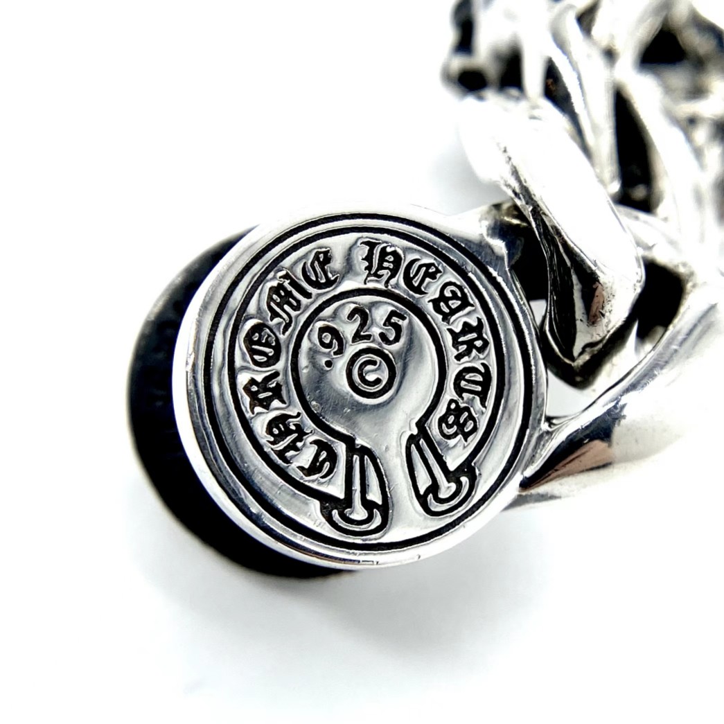 𝗖𝗵𝗿𝗼𝗺𝗲 𝗛𝗲𝗮𝗿𝘁𝘀 Half flower shrimp clasp large bracelet（CHROME HEARTS 322）