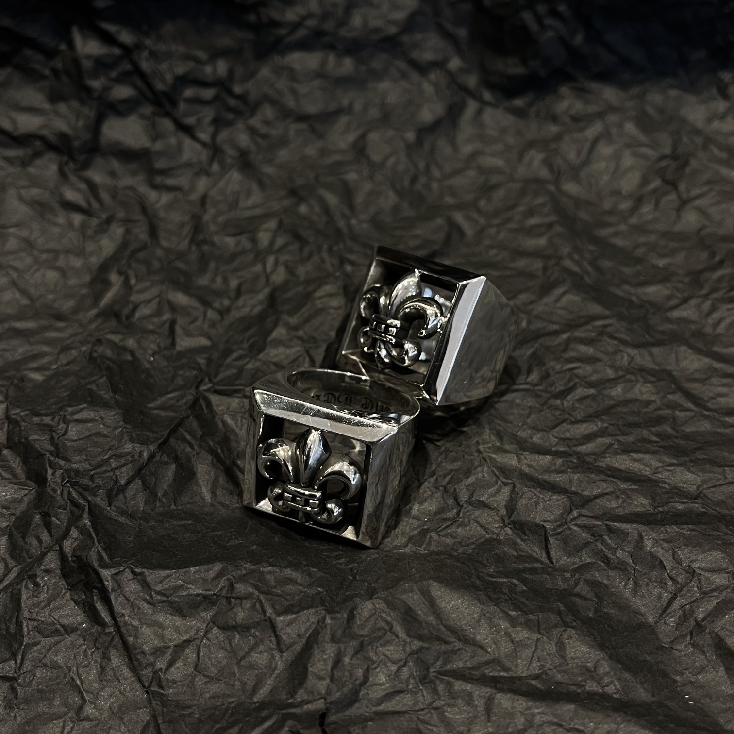 CHROME HEARTS Square Hollow Ring（CHROME HEARTS 271）