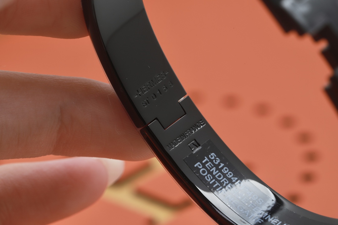 HERMES Click HH Bracelet（H703203FK01）