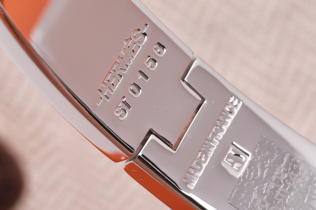 HERMES Click HH Bracelet（H703203FB01）