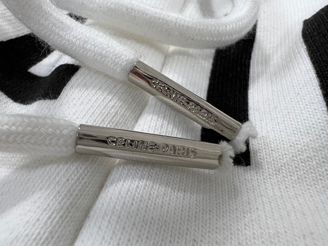 CELINE Loose Celine Shorts In Cotton Fleece "Off White/Black"（2Z156670Q-01OB）